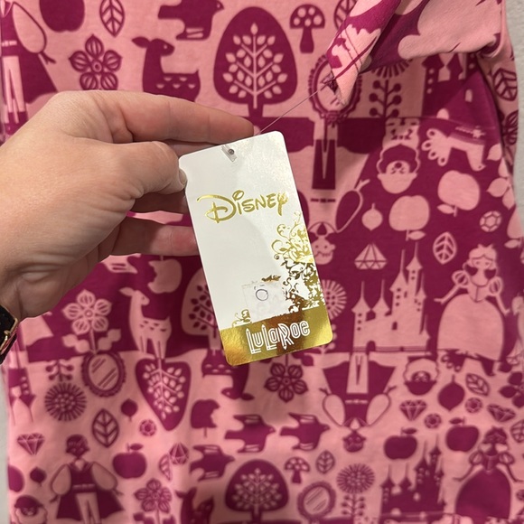 Lularoe Disney Perfect Tee Large mushroom, Snow White - Picture 2 of 3